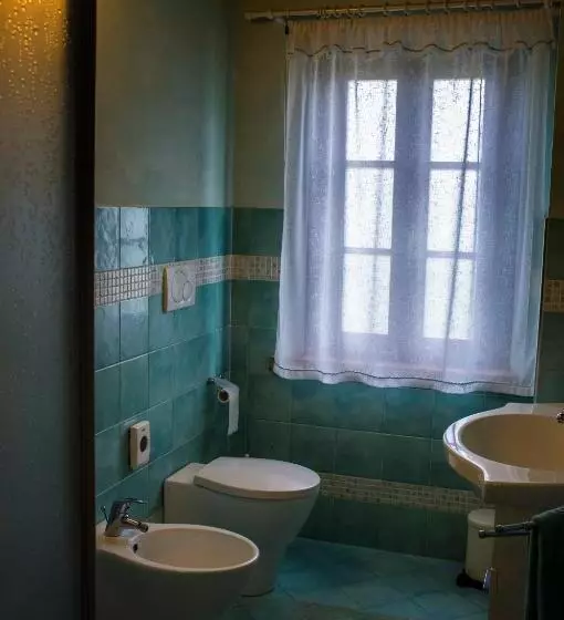 تختخواب و صبحانه Il Casale Di David