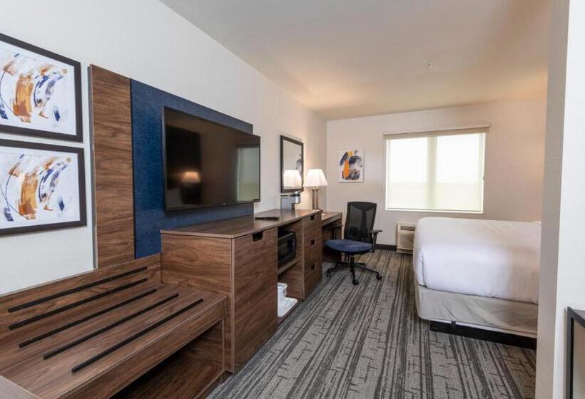 Hotel Comfort Inn & Suites