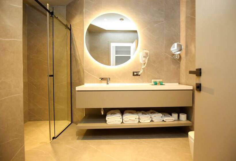 ホテル The Central View Boutique