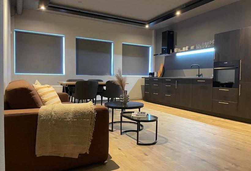 North Apartments Suites