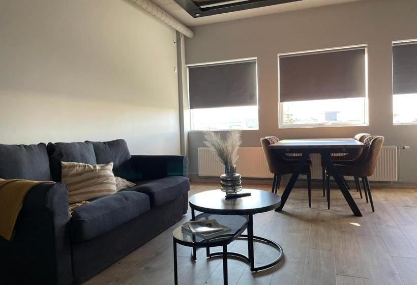 North Apartments Suites