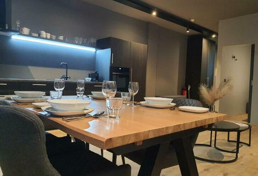 North Apartments Suites