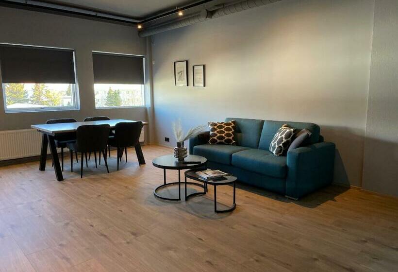 North Apartments Suites