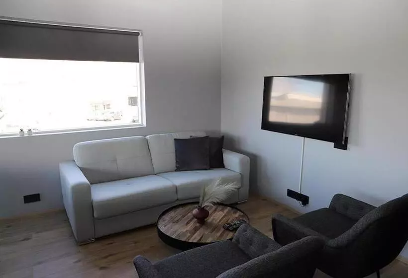 North Apartments Suites