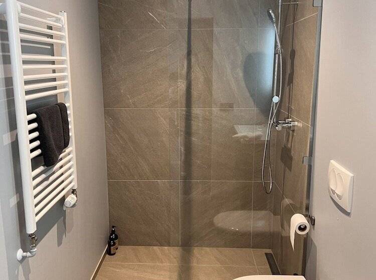 North Apartments Suites