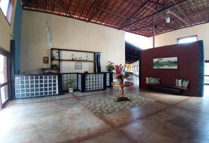 بنسيون Pousada Mascattes