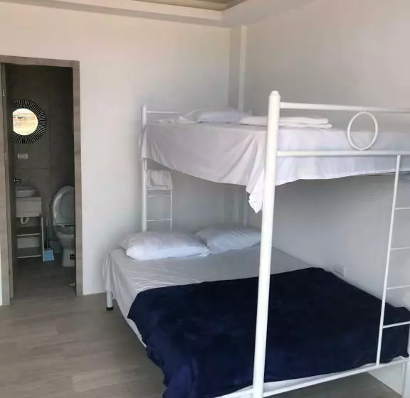 هاستل Hostal Surf Ecuador