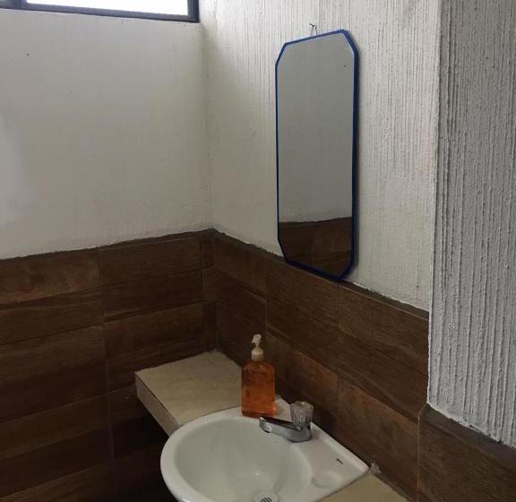 هاستل Villa Del Lago