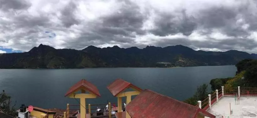 هاستل Villa Del Lago