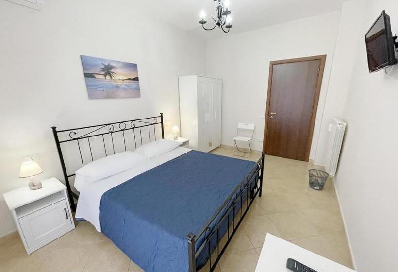 تختخواب و صبحانه Flavia Apartment