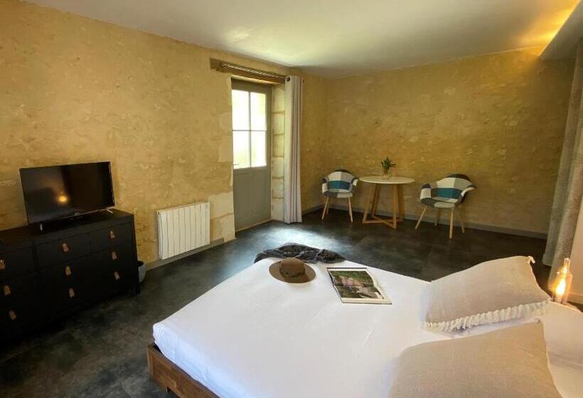 Aamiaismajoitus (B&B) A L Ombre D Azay   Demeure D Hôtes