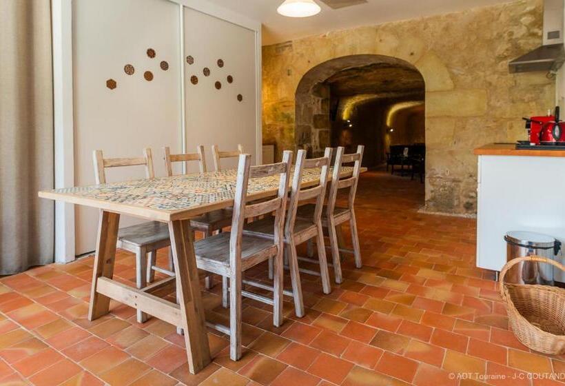 Aamiaismajoitus (B&B) A L Ombre D Azay   Demeure D Hôtes