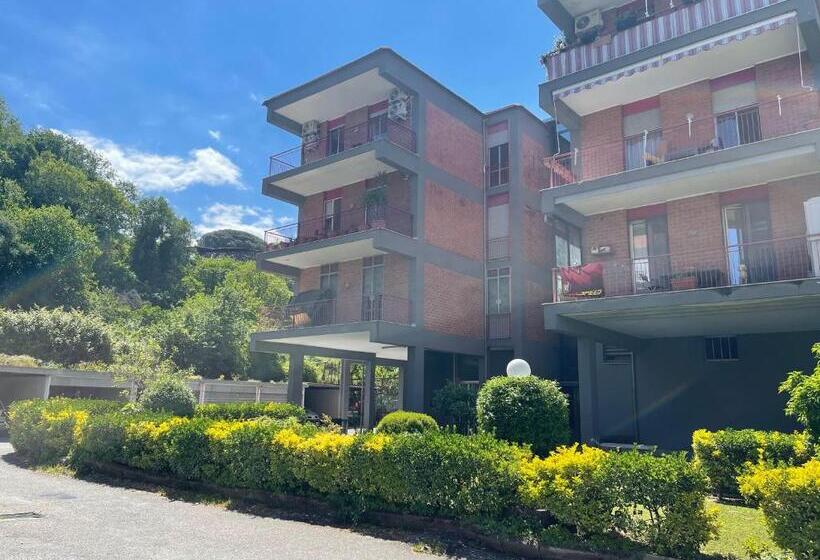 تختخواب و صبحانه Flavia Apartment