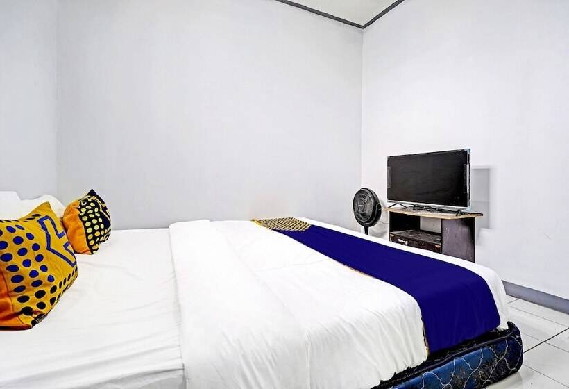 בית מלון כפרי Oyo 90451  Roda Mas 1