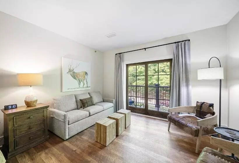 Hotelli The Blowing Rock Manor