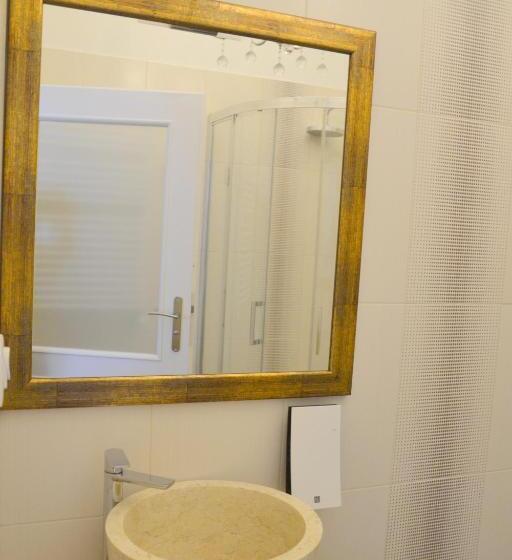 Hotelli Willa Sepia Spa