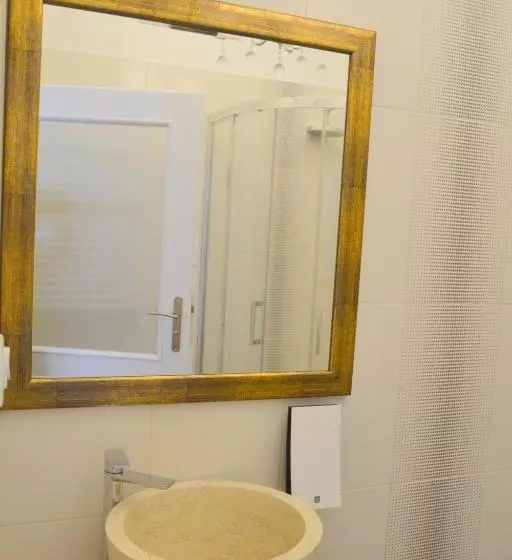 Hotelli Willa Sepia Spa