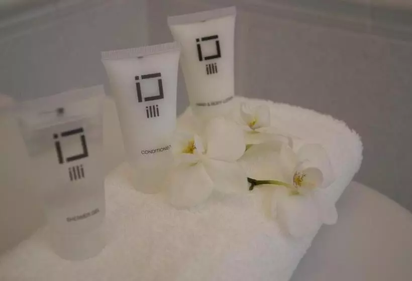 Hotelli Willa Sepia Spa