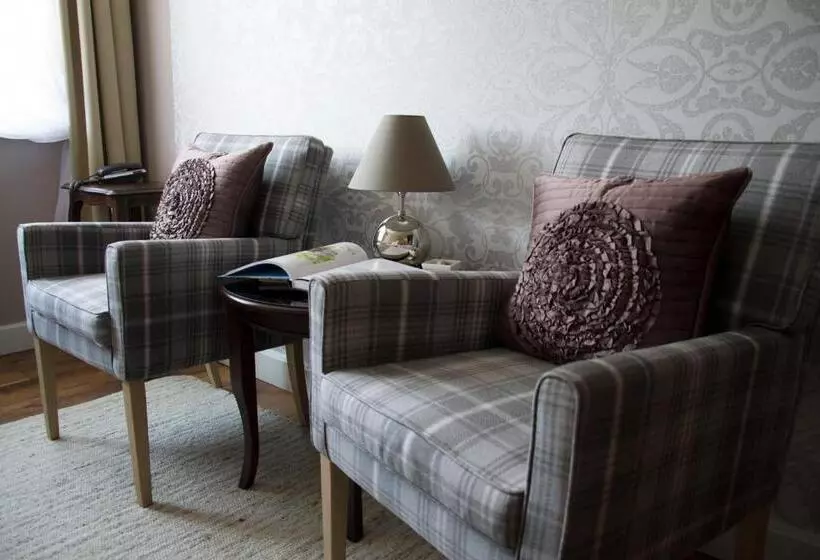 Hotelli Willa Sepia Spa