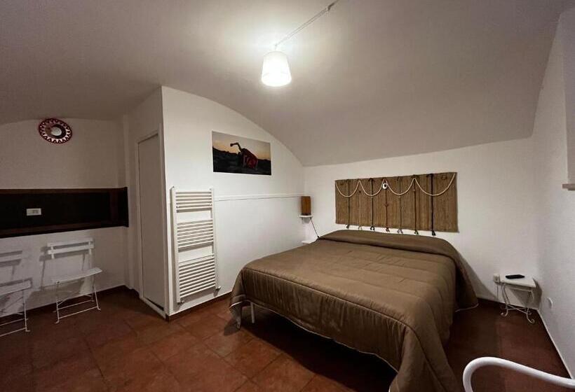 Пансион Casa Mbrlech