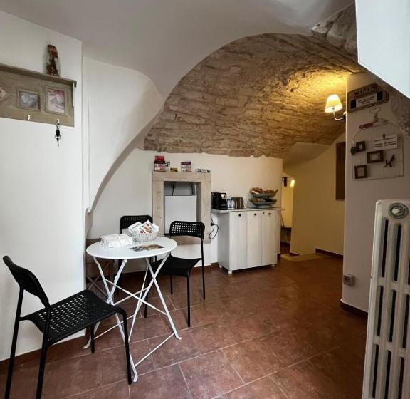 Пансион Casa Mbrlech