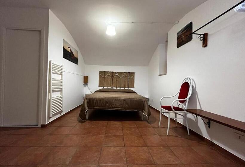 Пансион Casa Mbrlech