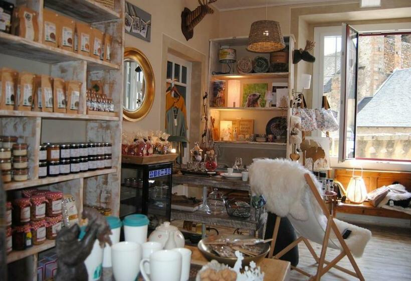 پانسیون Chalet Mina