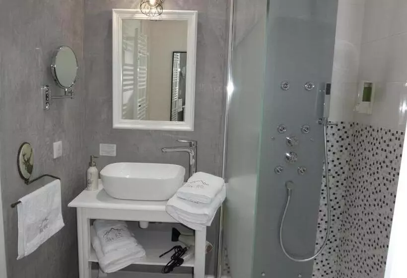 Majatalo Chalet Mina