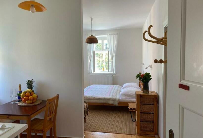 Panzió Penzion Pod Kalvárií