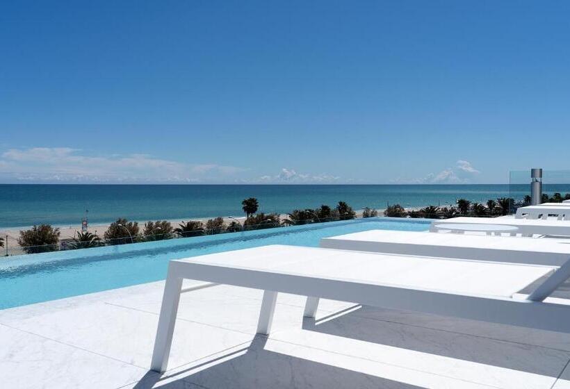 Piccola Maesta' Boutique Rooms