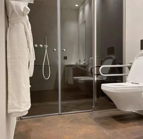 Piccola Maesta' Boutique Rooms