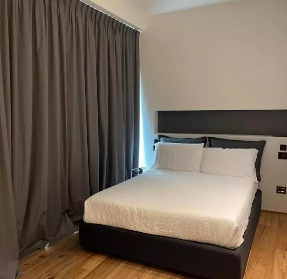 Piccola Maesta' Boutique Rooms