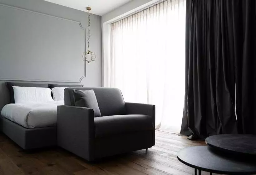 Piccola Maesta' Boutique Rooms