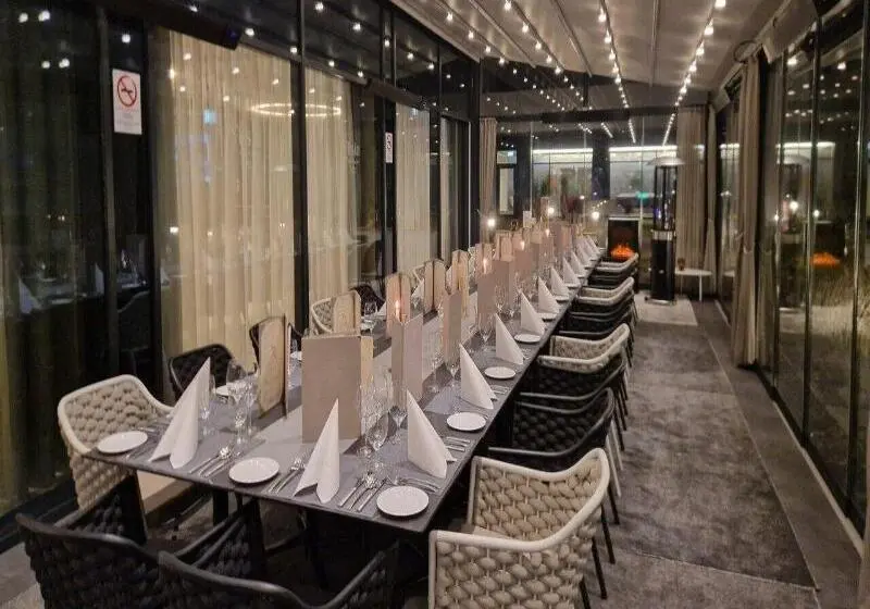 Tisia Hotel & Spa