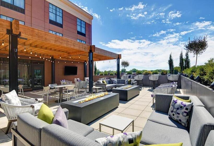 فندق Courtyard By Marriott Manhattan Aggieville