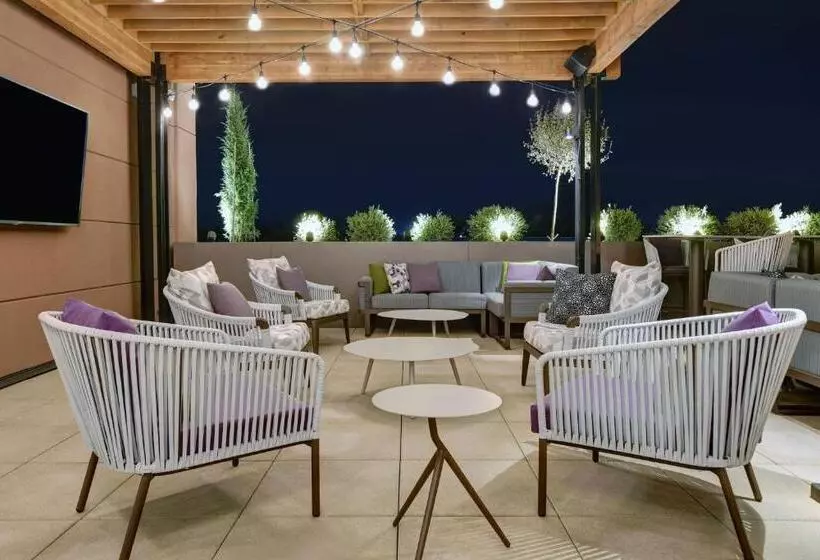 ホテル Courtyard By Marriott Manhattan Aggieville