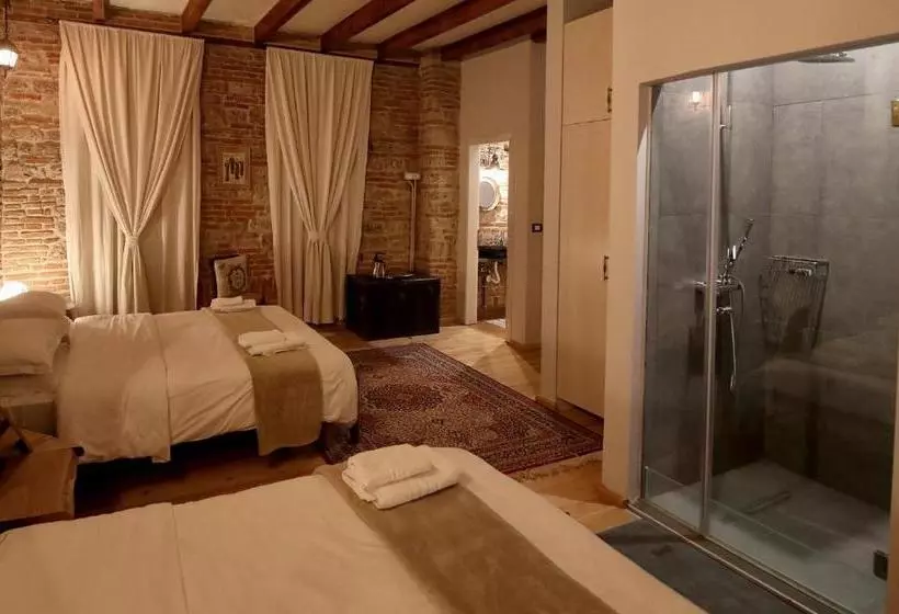 هتل Le Petit Secret, Korce, Albania