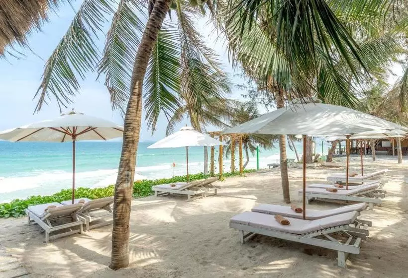 Pax Ana Doc Let Resort & Spa