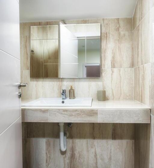 تختخواب و صبحانه Vila Chess