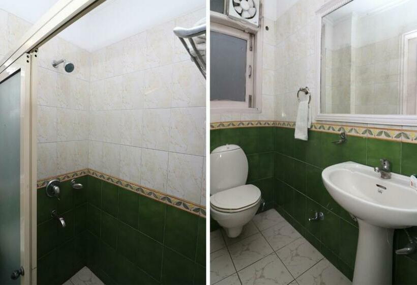 בית מלון כפרי Flagship 80494 Flagship The Blue Inn