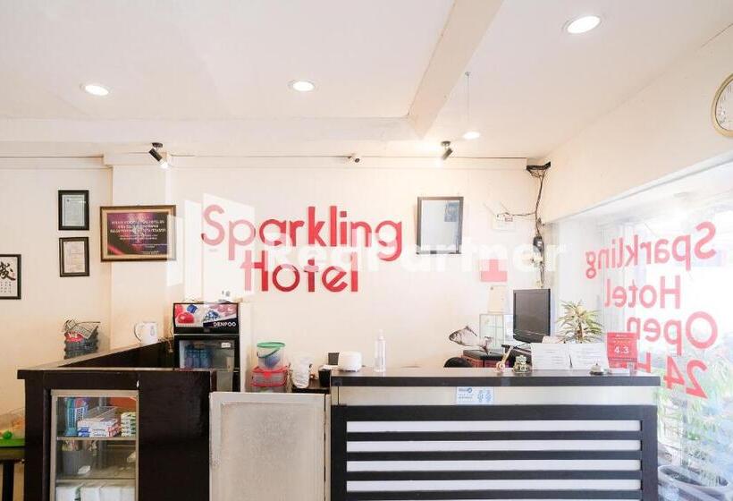Reddoorz At Sparkling Hotel Surabaya