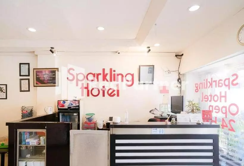 Reddoorz At Sparkling Hotel Surabaya