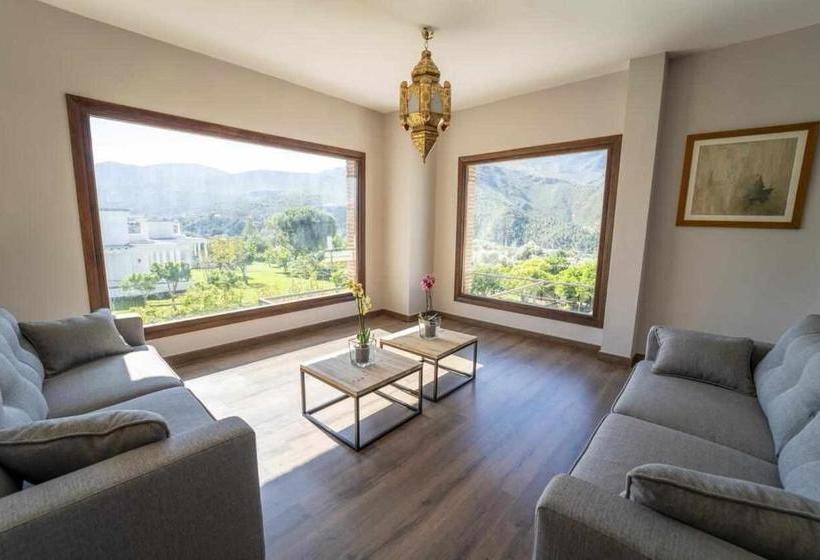 Отель Taray En órgiva