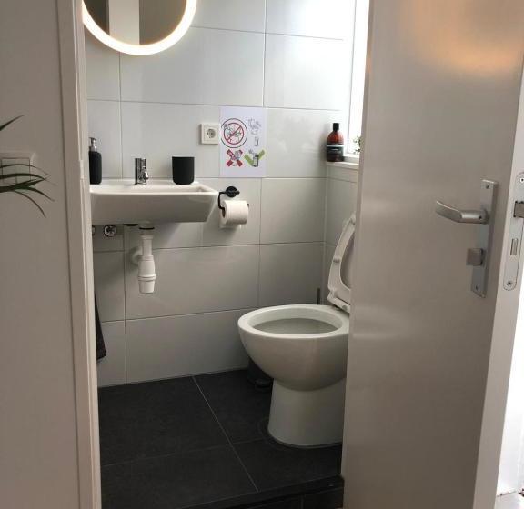 Pansiyon New Delft Garden View Prins Room Delta