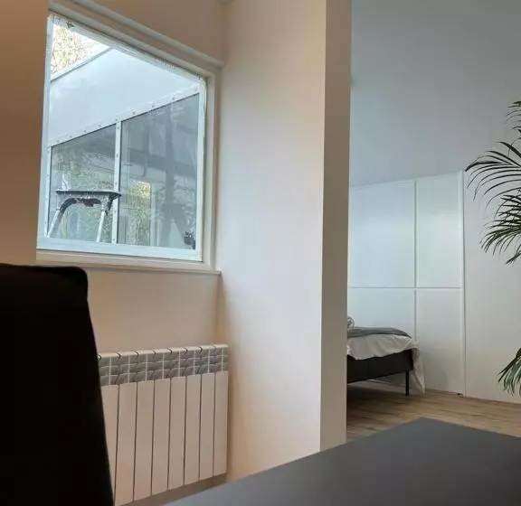 پانسیون New Delft Garden View Prins Room Delta