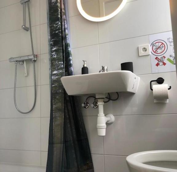 Pansiyon New Delft Garden View Prins Room Delta