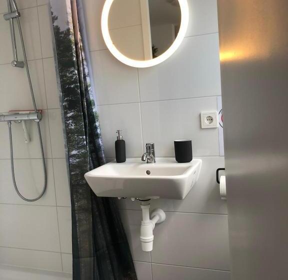 Pansiyon New Delft Garden View Prins Room Delta