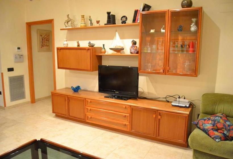 Apartamentos Golden Beach