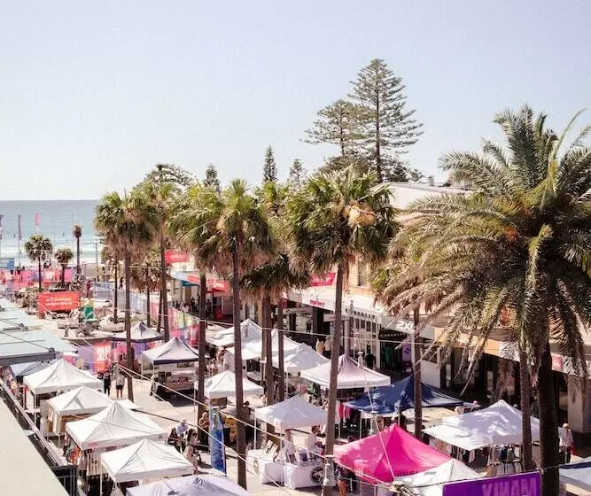 Boardrider Backpackers And Budget Motel