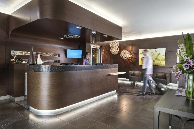 Grand Hotel And Apartments Townsville